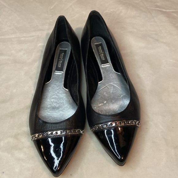 💜White House Black Market Devan Ballet Flats Chain Leather Shoes size 7.5 M - Picture 1 of 10